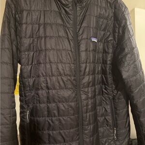 Patagonia Men's Black Puffer Jacket